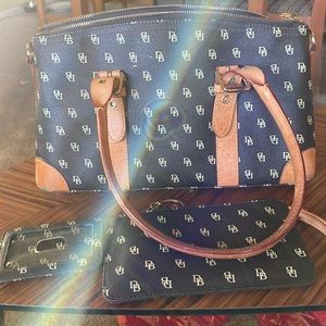 Vintage Dooney & Bourke black and tan domed Satchel